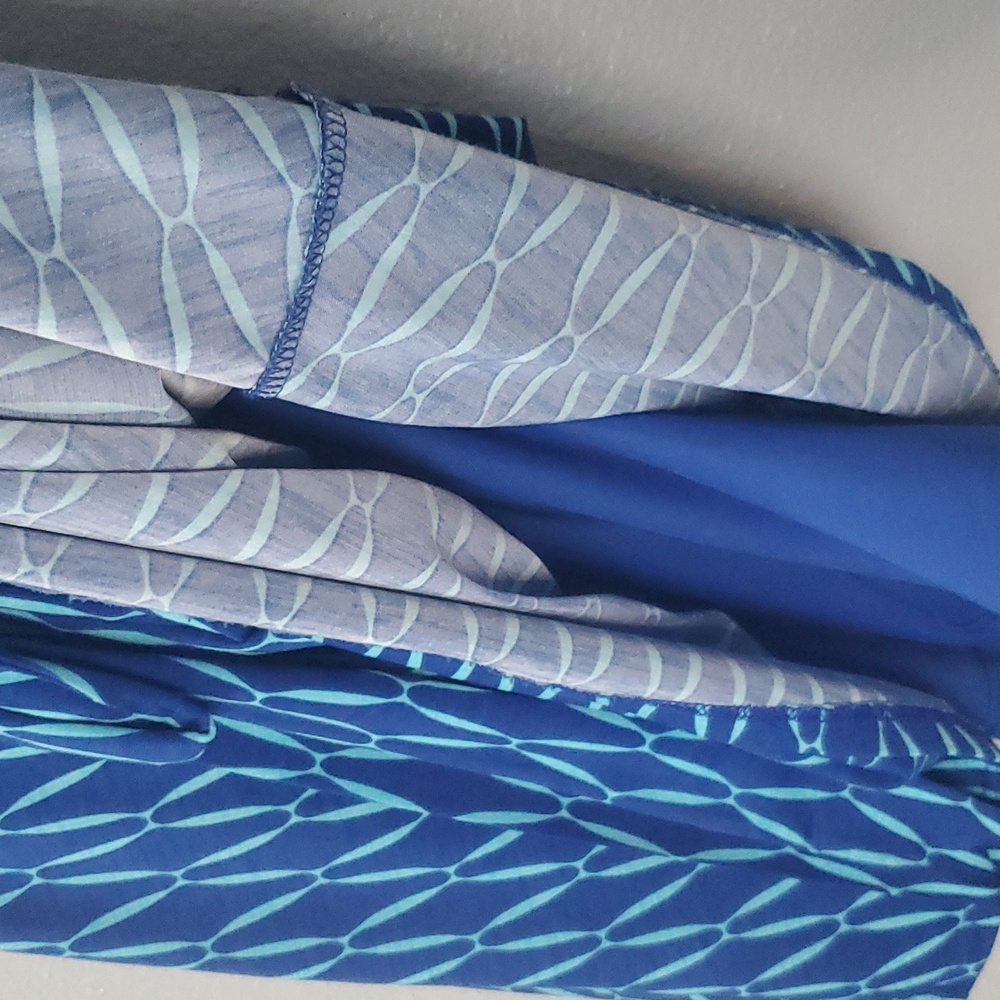 41 Hawthorn Small Blue and Aqua Faux Wrap Dress - Picture 5 of 11